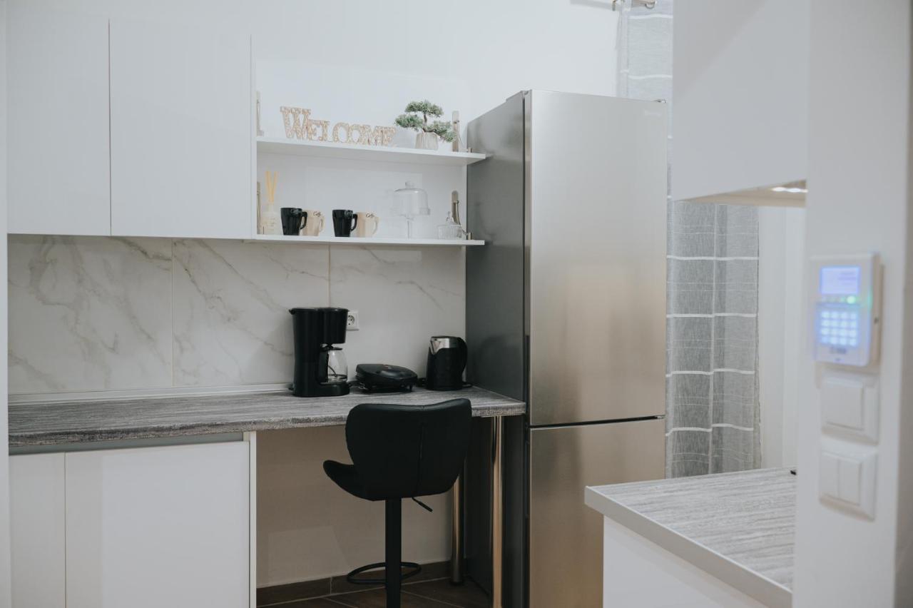 Comfy And Stylish Apartment سالونيك المظهر الخارجي الصورة
