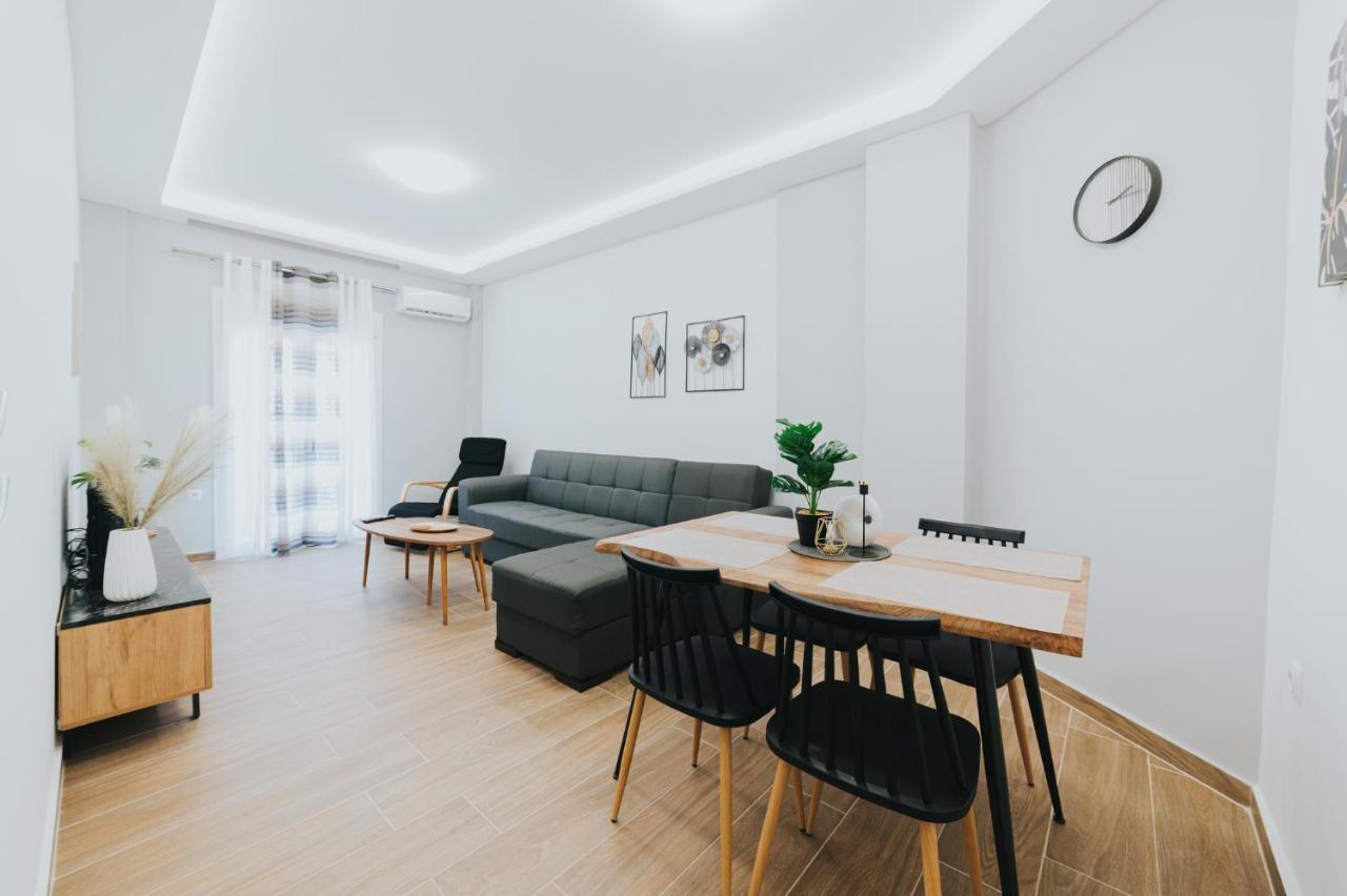 Comfy And Stylish Apartment سالونيك المظهر الخارجي الصورة